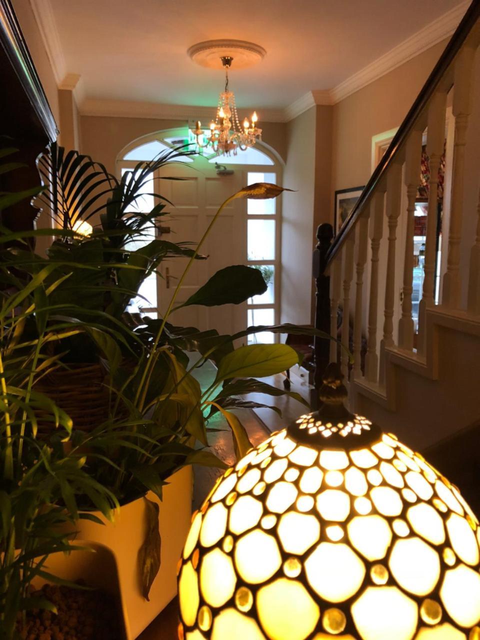 Bed and Breakfast Amber Berry Голуэй Экстерьер фото